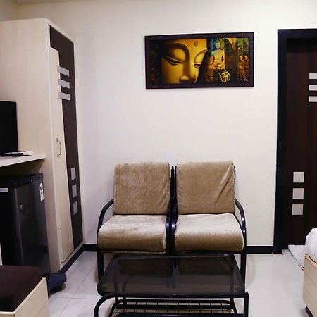 Hotel Regency Jamnagar Luaran gambar